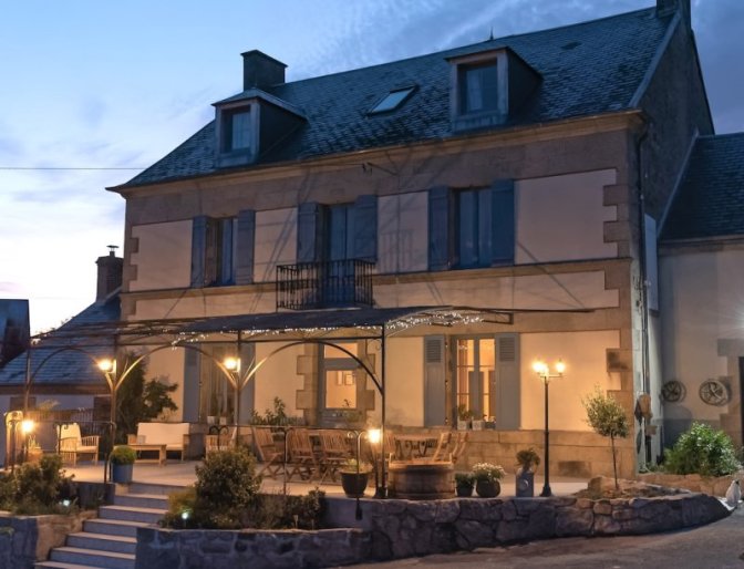 La Maison de Fleurat {JPEG}